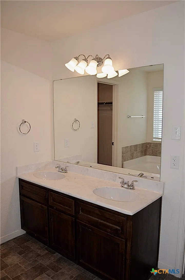 6702 Keechi Valley Drive Killeen, TX 76549