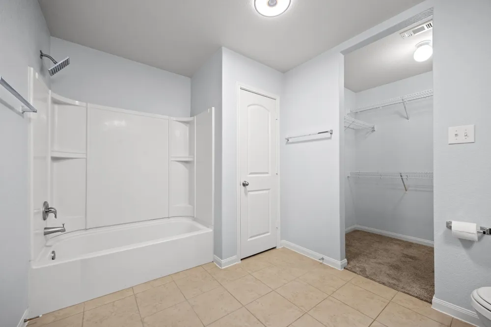 228 Millers Loop Jarrell, TX 76537