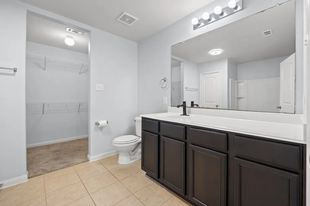 228 Millers Loop Jarrell, TX 76537