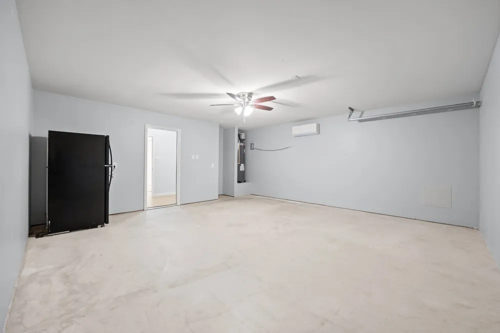 228 Millers Loop Jarrell, TX 76537
