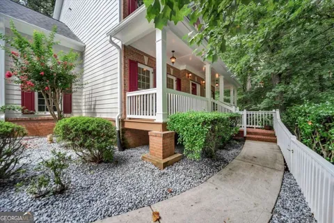 453 Cooper Woods CT SE