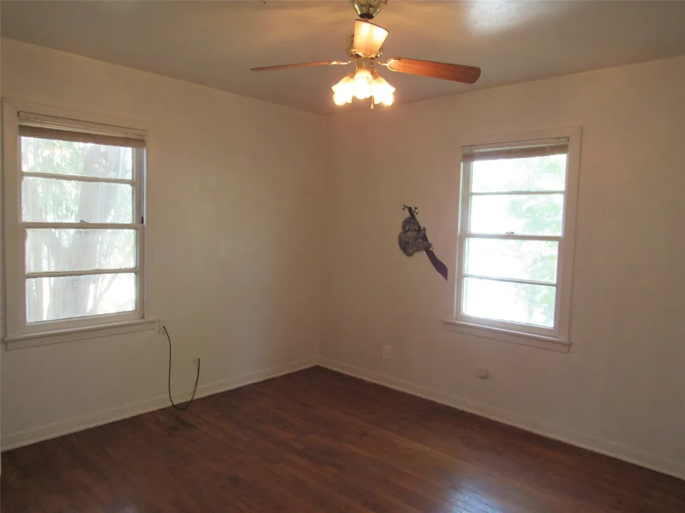 1311 W 3 A STREET McGregor, TX 76657