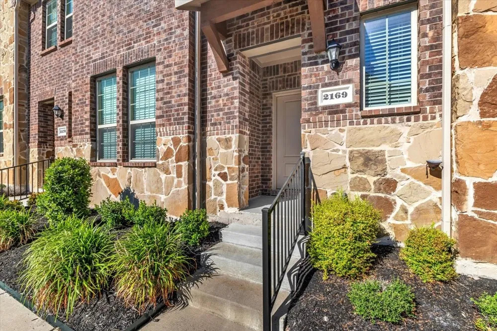 2169 Steer Creek Place Mesquite, TX 75149