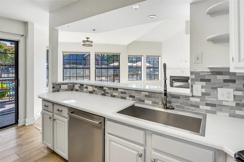 404 Santa Fe Trail #53 Irving, TX 75063