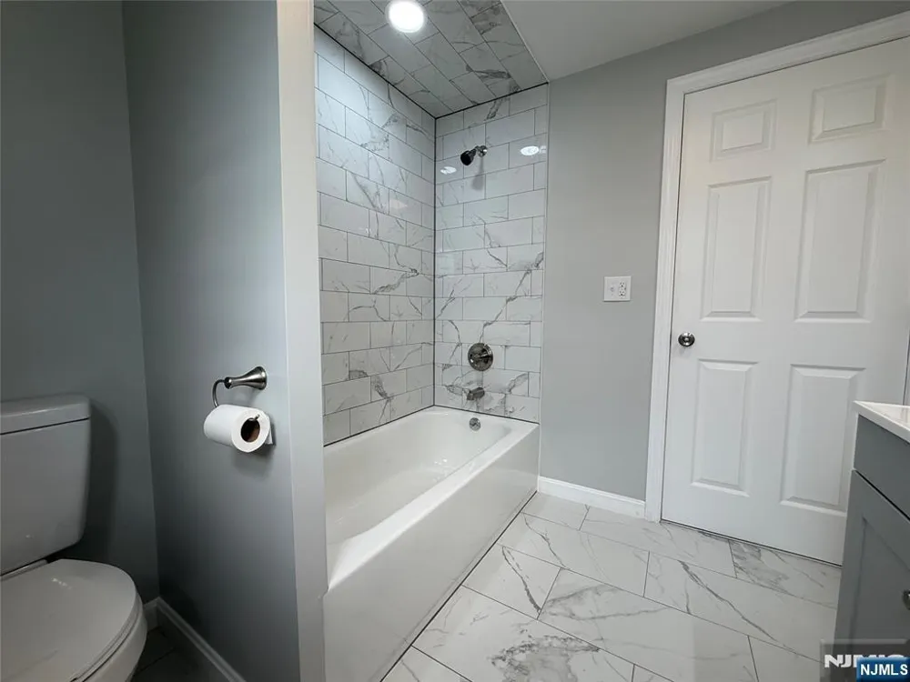 676 Anderson Avenue Wood Ridge, NJ 07075