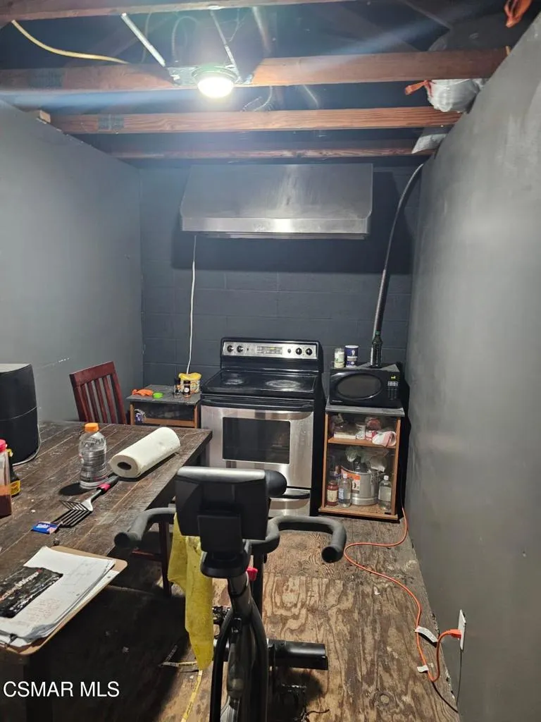 760 E Santa Maria Street Santa Paula, CA 93060