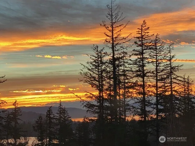 3600 Toad Lake Road Bellingham, WA 98226