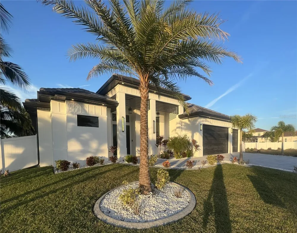 3413 NW 1ST TERRACE Cape Coral, FL 33993