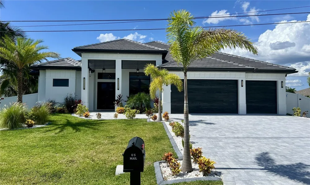 3413 NW 1ST TERRACE Cape Coral, FL 33993