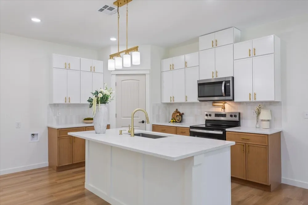 2704 Clay Avenue Waco, TX 76711