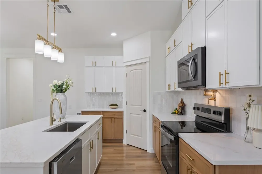 2704 Clay Avenue Waco, TX 76711