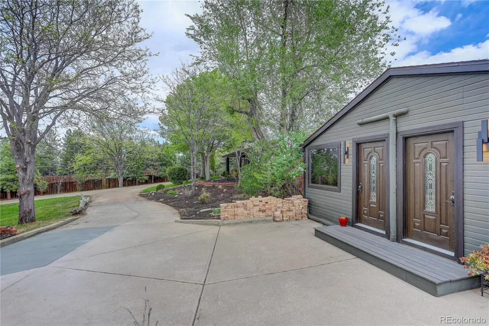 141 Ponderosa Drive Boulder, CO 80303