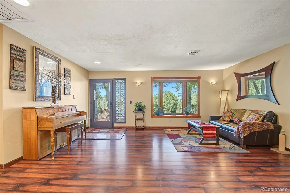 141 Ponderosa Drive Boulder, CO 80303