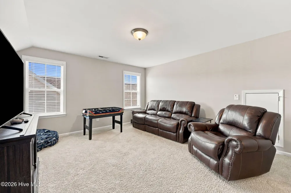 613 Knoll Circle Greenville, NC 27858