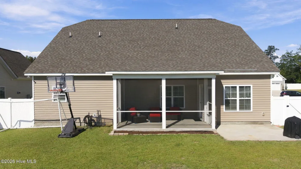 613 Knoll Circle Greenville, NC 27858