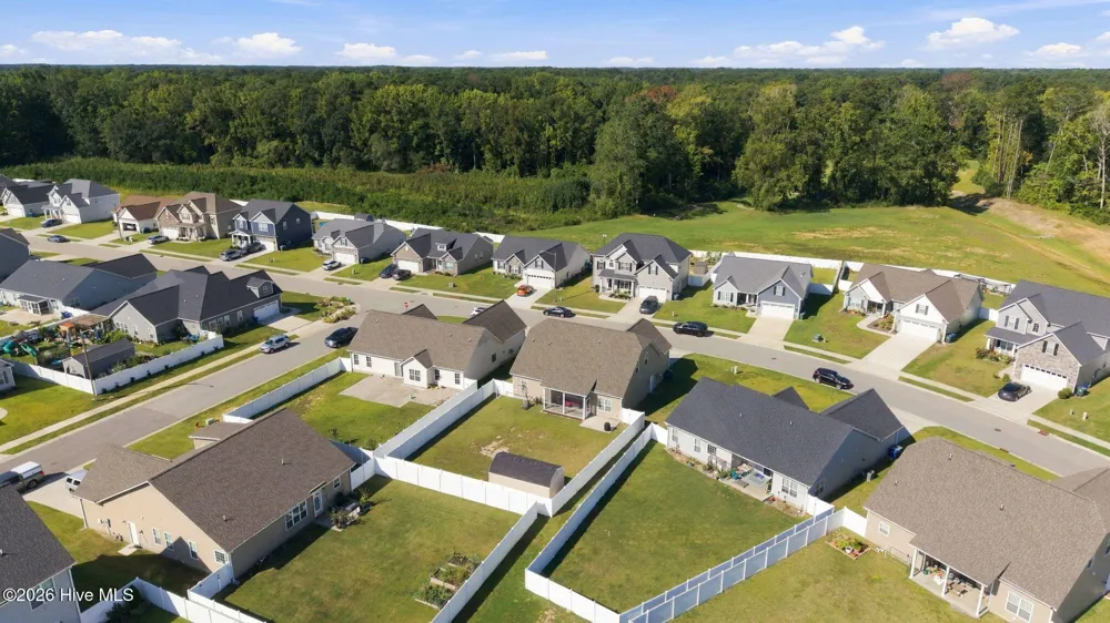 613 Knoll Circle Greenville, NC 27858
