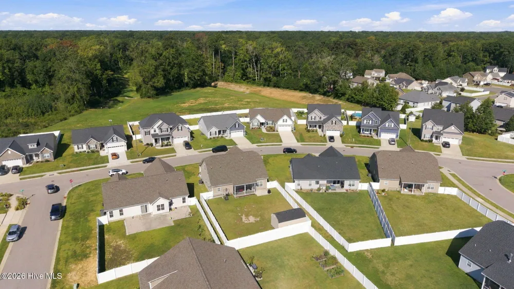 613 Knoll Circle Greenville, NC 27858