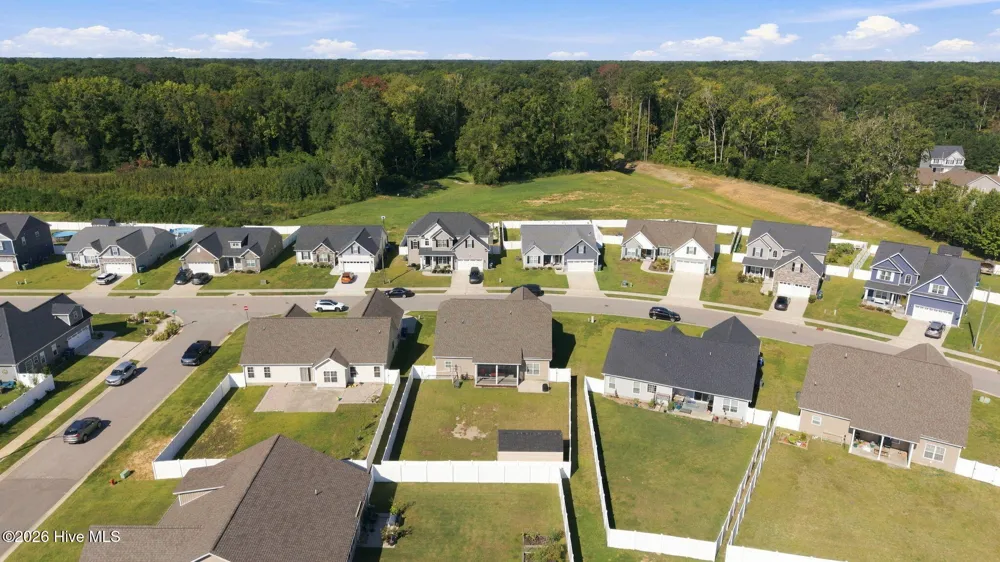 613 Knoll Circle Greenville, NC 27858