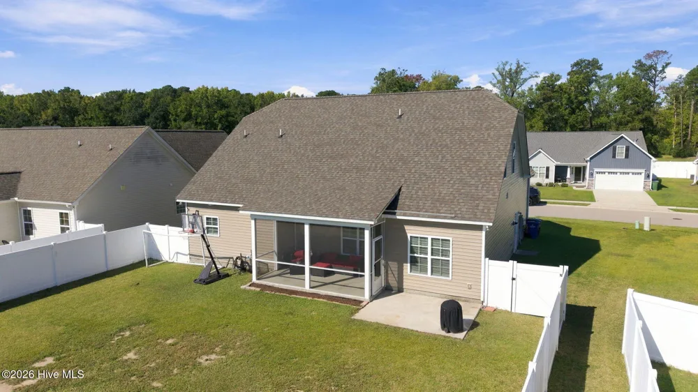 613 Knoll Circle Greenville, NC 27858
