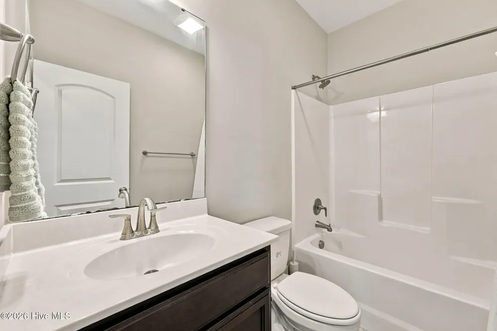 613 Knoll Circle Greenville, NC 27858