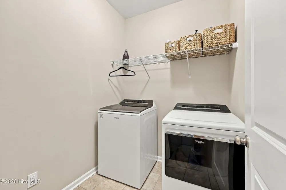 613 Knoll Circle Greenville, NC 27858