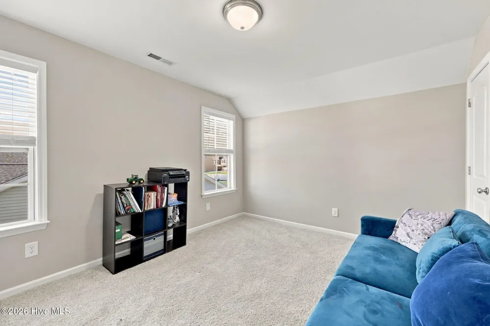 613 Knoll Circle Greenville, NC 27858