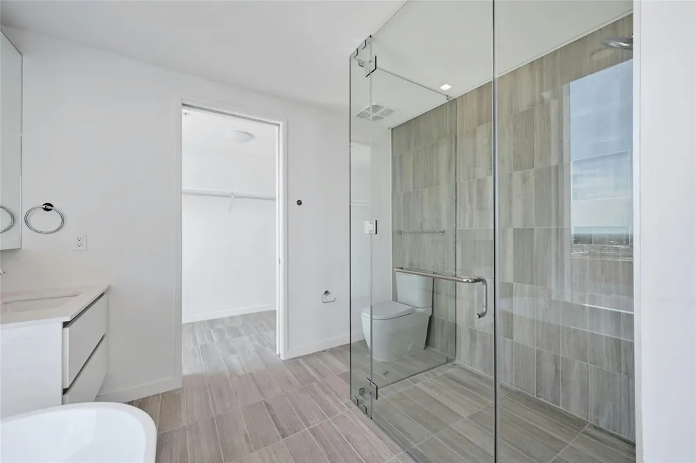 313 W 17th Street #2501 Austin, TX 78701
