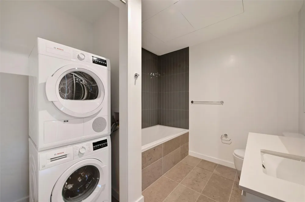 313 W 17th Street #2501 Austin, TX 78701