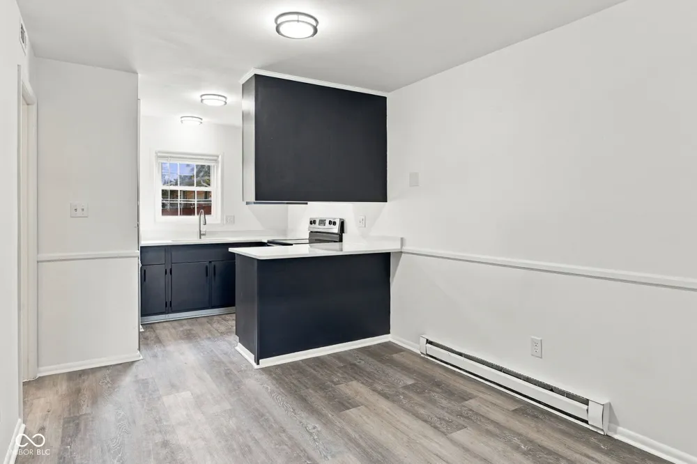 727 Southfield Court Indianapolis, IN 46227