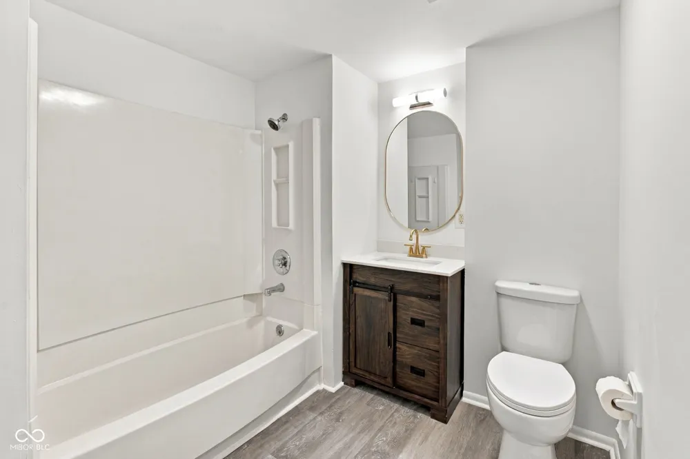 727 Southfield Court Indianapolis, IN 46227
