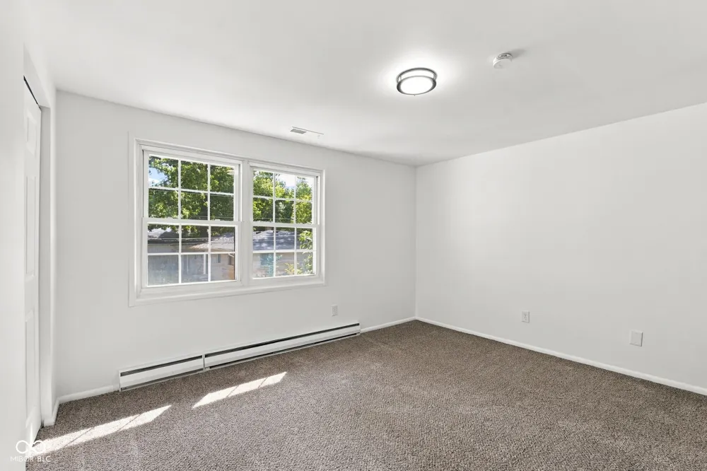 727 Southfield Court Indianapolis, IN 46227