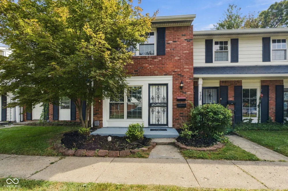 727 Southfield Court Indianapolis, IN 46227