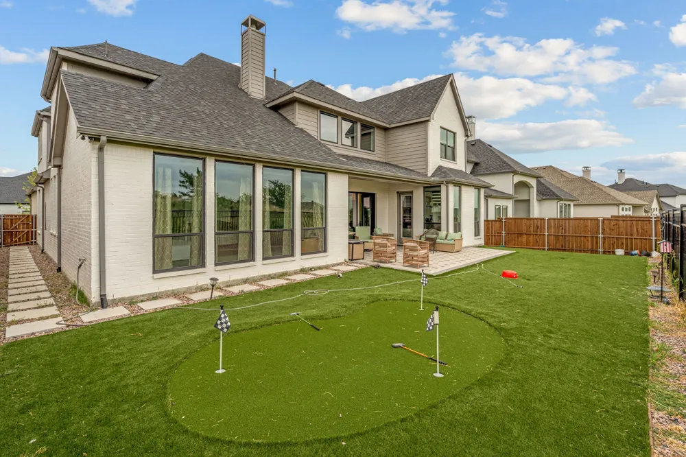 1721 Clem Castle Drive Carrollton, TX 75010
