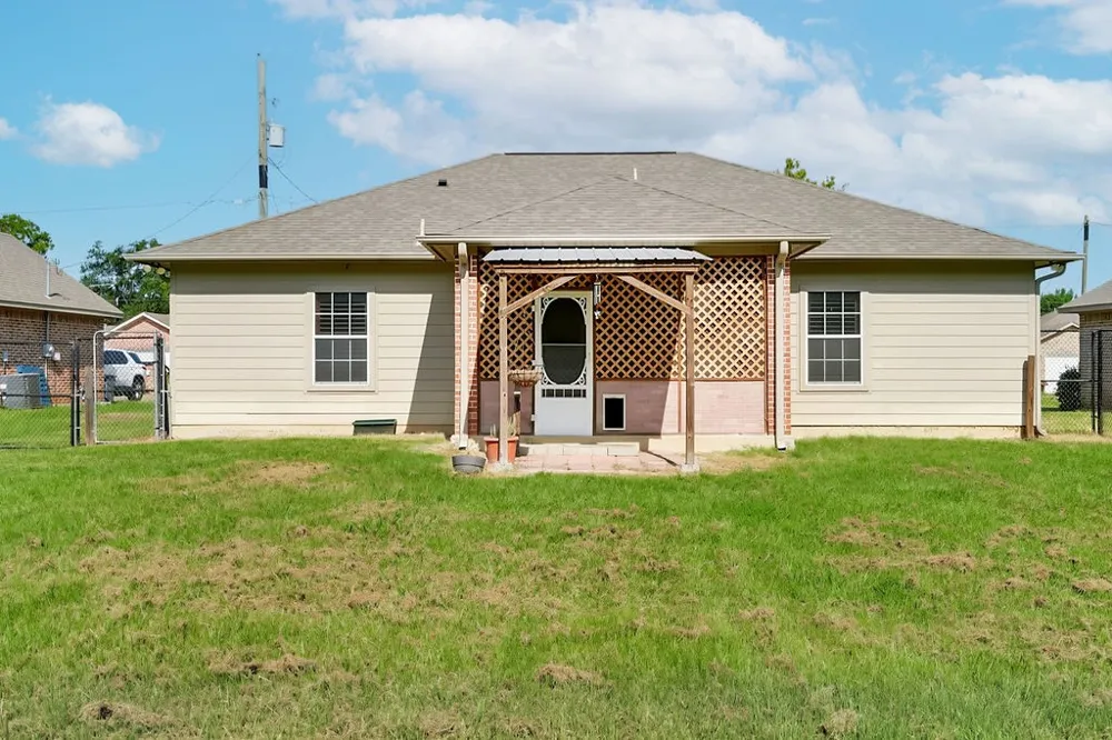 145 Tupelo Pittsburg, TX 75686