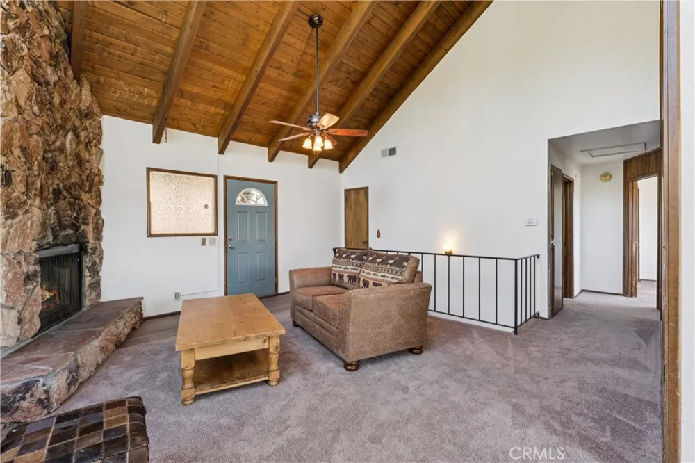 831 Madera Lake Arrowhead, CA 92352