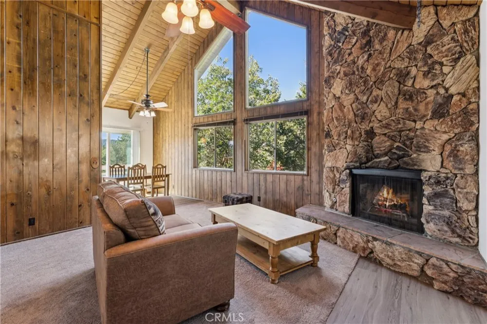 831 Madera Lake Arrowhead, CA 92352
