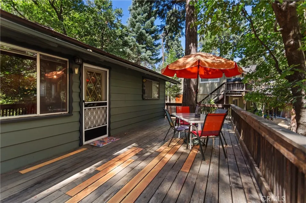 24948 Faulhorn Drive Crestline, CA 92325