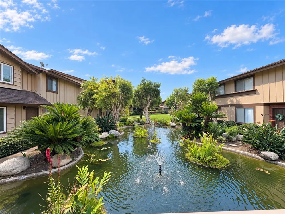 10330 Downey Ave #20 Downey, CA 90241