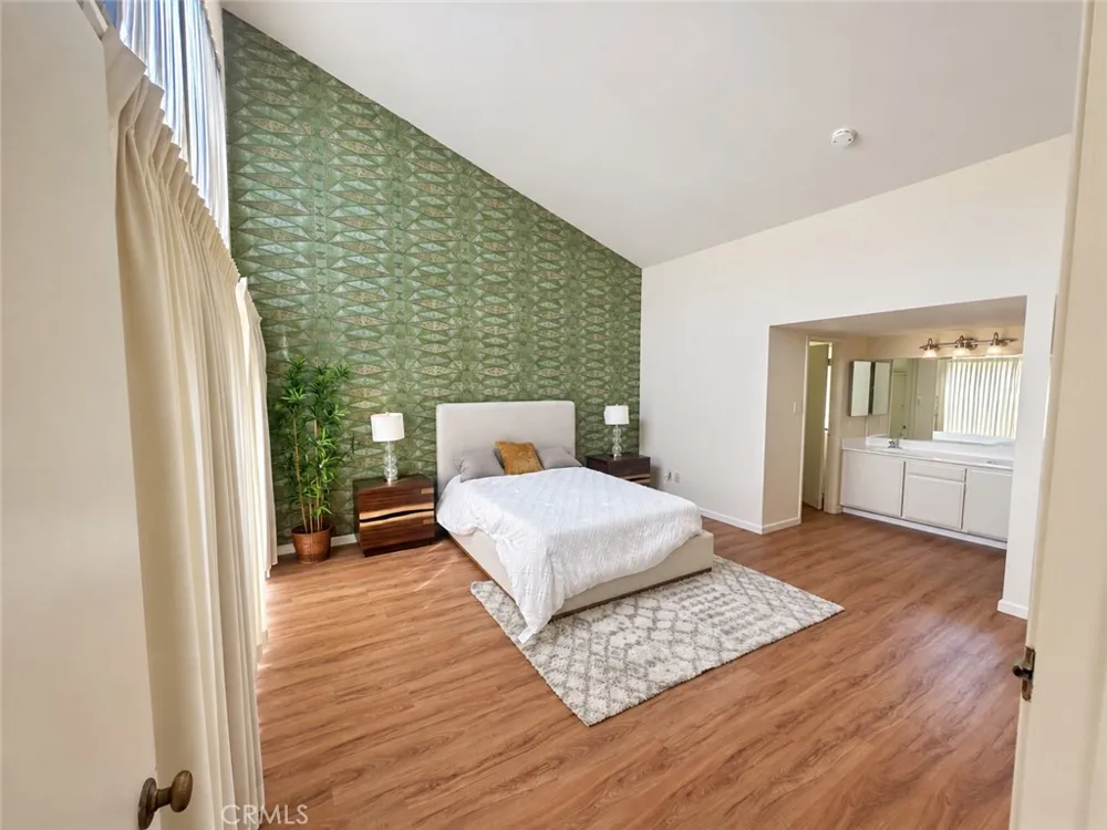 10330 Downey Ave #20 Downey, CA 90241
