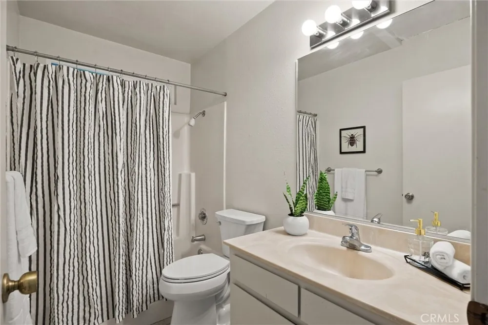2946 Pennyroyal Chico, CA 95928