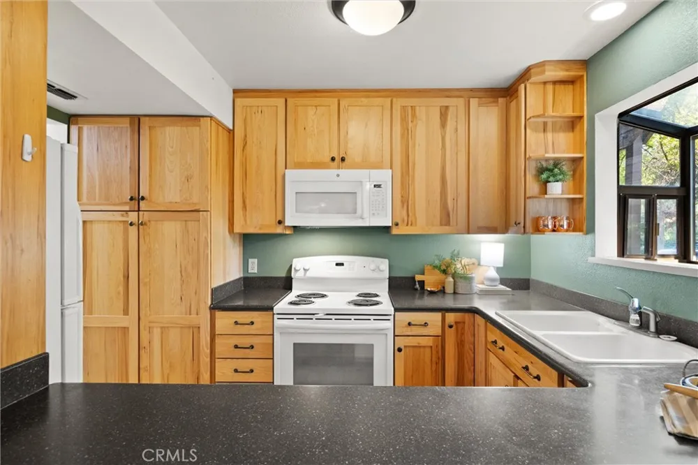 2946 Pennyroyal Chico, CA 95928