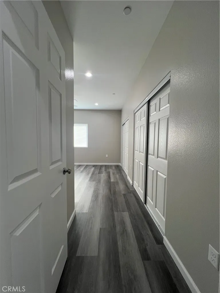 40546 172nd Street East Lake Los Angeles, CA 93525