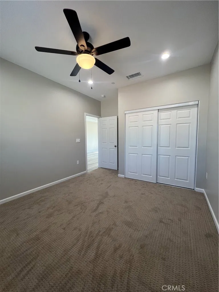 40546 172nd Street East Lake Los Angeles, CA 93525