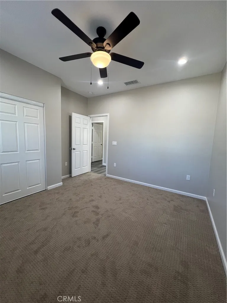 40546 172nd Street East Lake Los Angeles, CA 93525