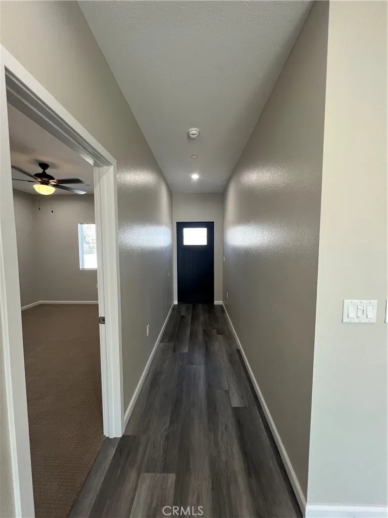 40546 172nd Street East Lake Los Angeles, CA 93525