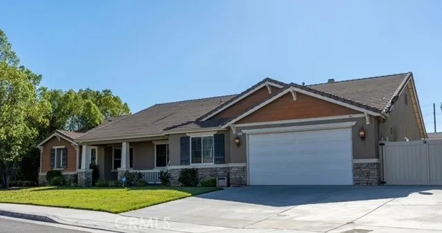 32819 Heversham Court Menifee, CA 92584