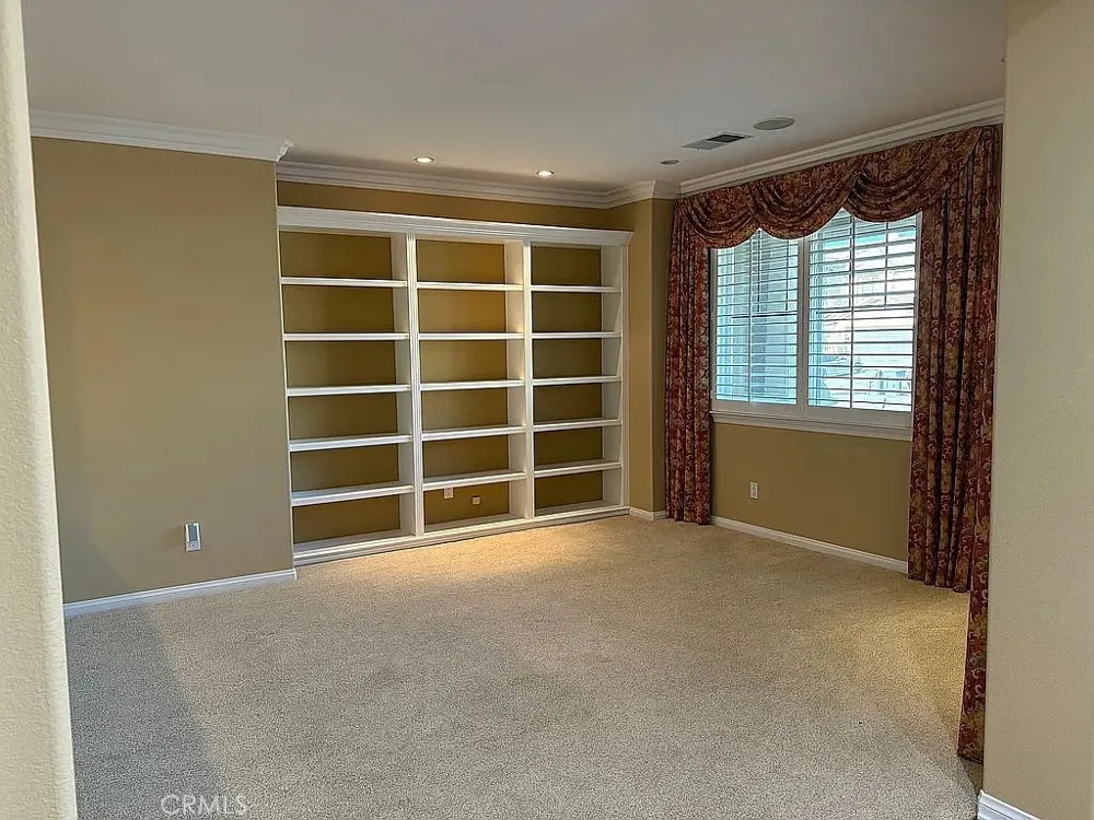 32819 Heversham Court Menifee, CA 92584