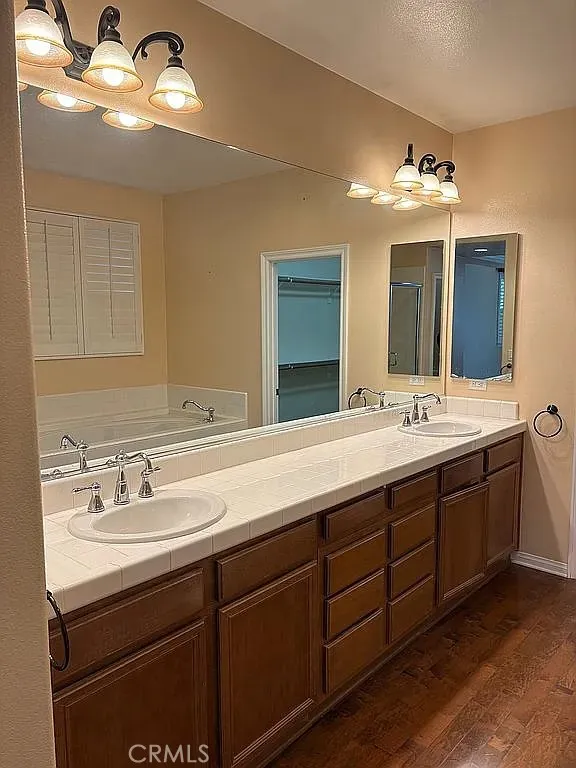 32819 Heversham Court Menifee, CA 92584