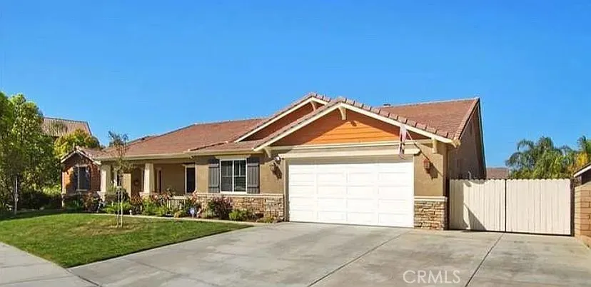 32819 Heversham Court Menifee, CA 92584