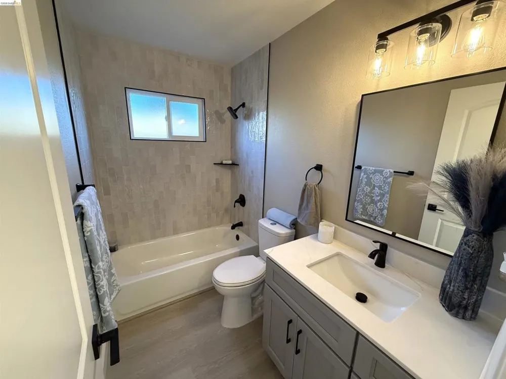 2188 Jacqueline Dr Pittsburg, CA 94565
